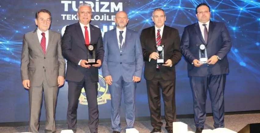 ANTALYA’DA 9. TURİZM TEKNOLOJİLERİ GÜNÜ DÜZENLENDİ