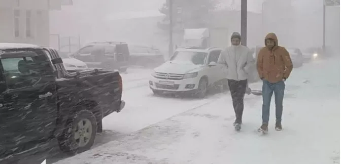 METEOROLOJİ SARI KODLA UYARDI.. SİS PUS VE YAĞIŞLAR ETKİLİ OLACAK