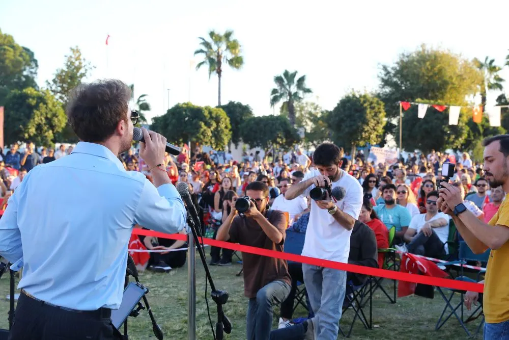 BÜYÜKŞEHİR’DEN BEACH PARK’TA MÜZİK FESTİVALİ 