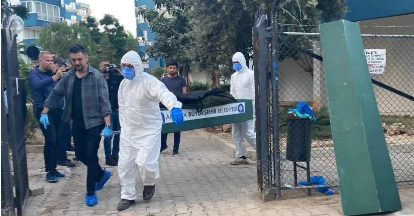 ANTALYA’DA ÖLÜ BULUNAN 3 İRANLI KARDEŞ ODADA KÖMÜR YAKIP CANLARINA KIYMIŞLAR