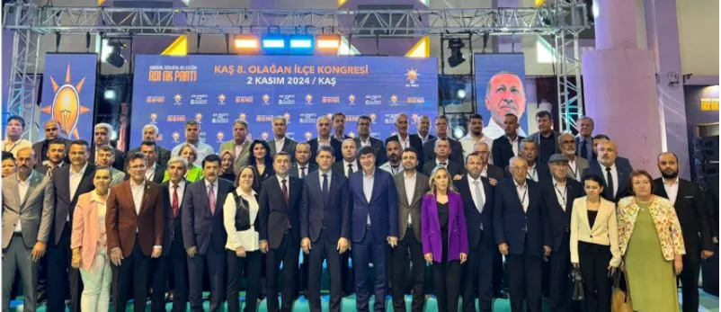 AK PARTİ KAŞ’TA BAŞKAN OKAY BİLGİN GÜVEN TAZELEDİ