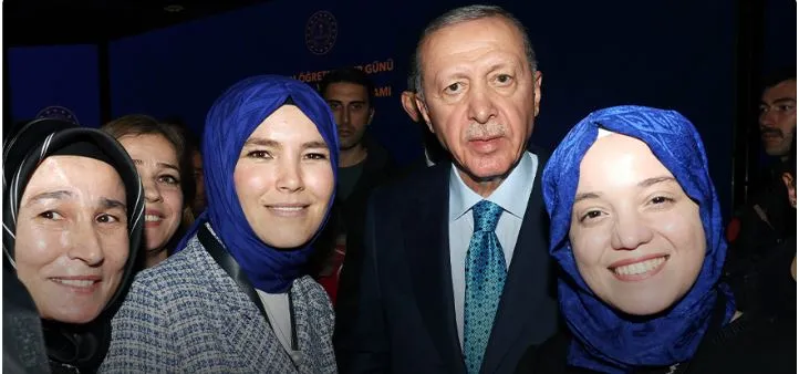 20 BİN ÖĞRETMEN ATAMASI YAPILDI.. ‘ANADOLU’NUN HER YERİNE IŞIK SAÇACAKLAR’