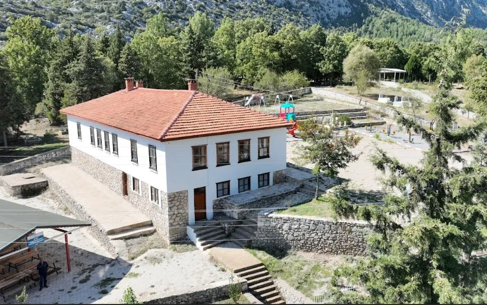 BÜYÜKŞEHİR’DEN İBRADI’YA PETEK EVİ 