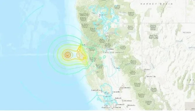 CALİFORNİA AÇIKLARINDA 7.0 ŞİDDETİNDE DEPREM.. TSUNAMİ UYARISI YAPILDI