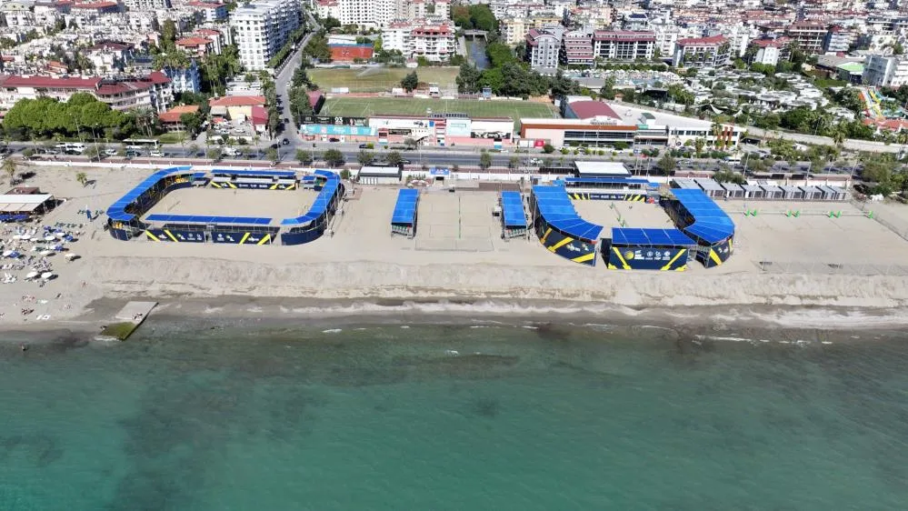 ALANYA’DA ÜCRETSİZ PLAJ VOLEYBOLU ETKİNLİĞİ VE HALK TURNUVASI