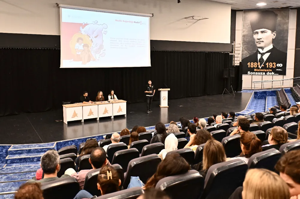 MURATPAŞA’DA MADDE BAĞIMLILIĞINI ÖNLEME KONFERANSI
