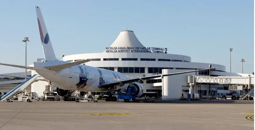 ANTALYA HAVALİMANI’NDAN DUYURU.. UÇUŞLAR TERMİNAL 2 ‘DEN YAPILACAK