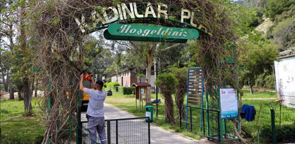 ANTALYA’DA SARISU KADINLAR PLAJI 2 KASIM’DA ERKEKLERE DE AÇILACAK