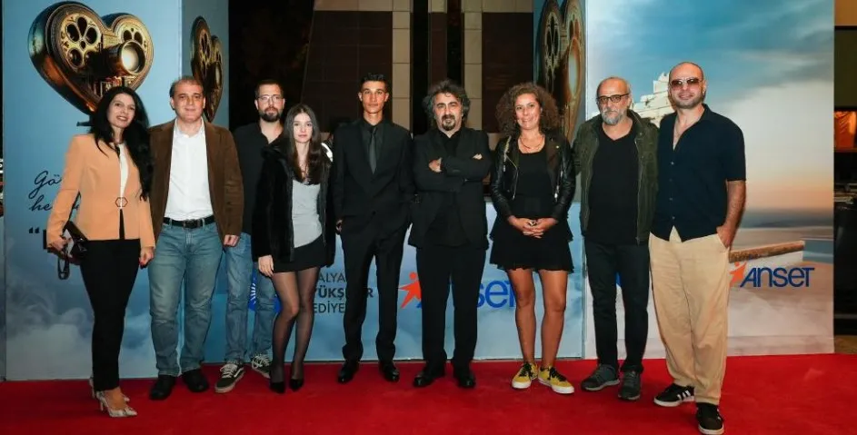 ALTIN PORTAKAL.. ULUSAL YARIŞMANIN İKİ FİNALİSTİ ANTALYA