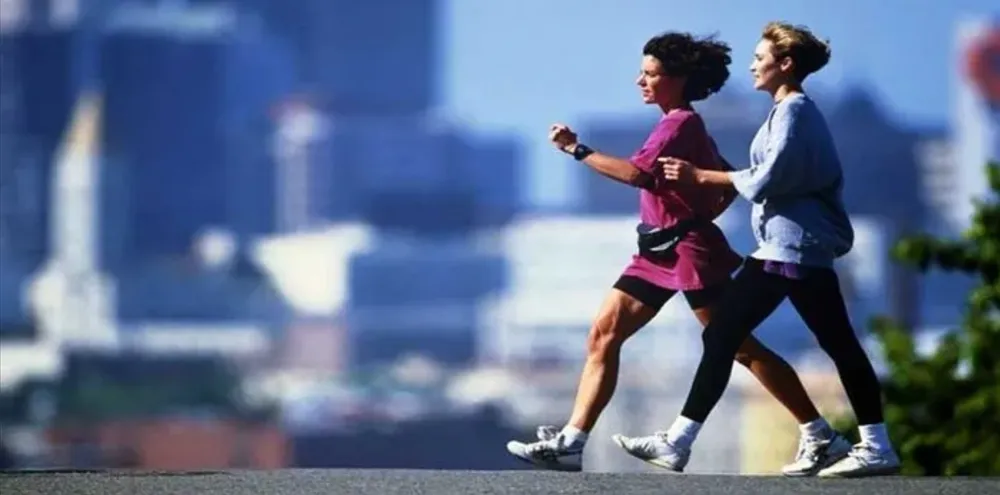 SAĞLIĞINIZ İÇİN EN SAĞLIKLI VE EN KOLAY REÇETE.. SADECE YÜRÜYÜN