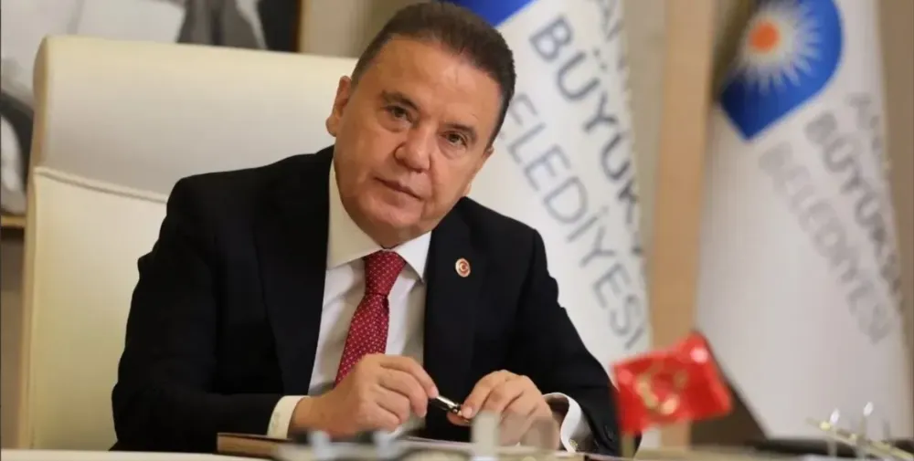 ANTALYA ŞEHİR HASTANESİ’NE KALDIRILAN MUHİTTİN BÖCEK AMELİYAT OLACAK