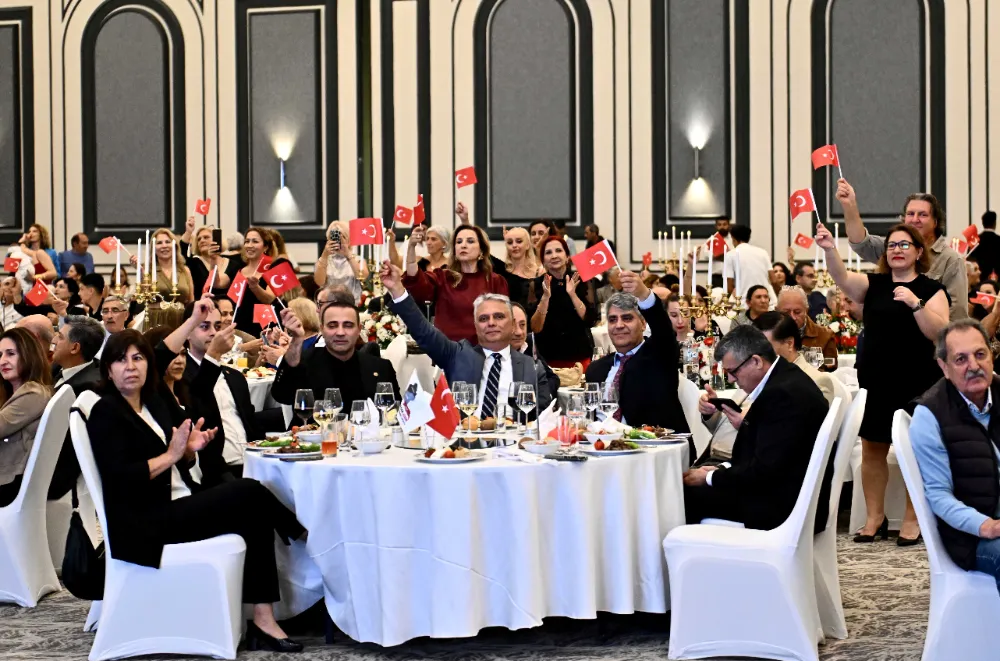 BAŞKAN UYSAL YÖRE DERNEKLERİYLE BİR ARAYA GELDİ 