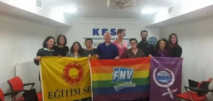 EĞİTİM-SEN’DEN OKULLARDA LGBT PROVOKASYONU.. ‘BUNA İZİN VERMEYİZ’