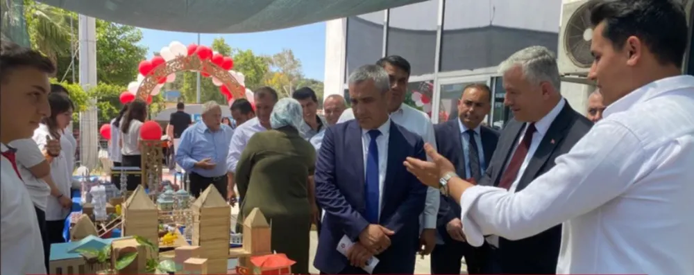 AKSU’DA BİLİM VE KÜLTÜR BİR ARADA.. ÖĞRENCİLERDEN GURUR VEREN PROJELER