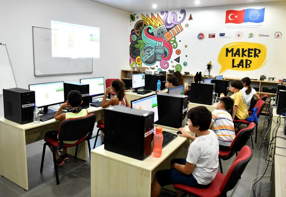 MURATPAŞA’DA ROBOTİK KODLAMA KURSUNA BAŞVURULAR BAŞLADI