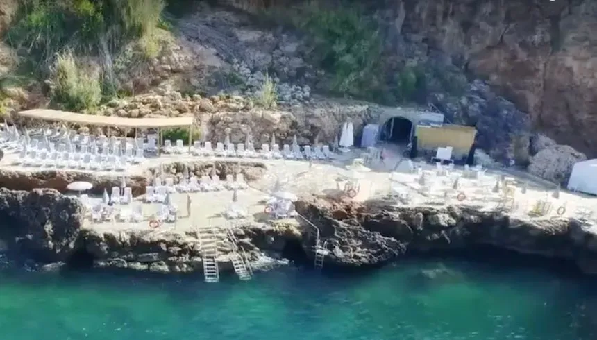 ANTALYA’DA FALEZLERDE BİR TÜNEL VAKASI DAHA.. BU KEZ ‘BELEDİYE PLAJI’