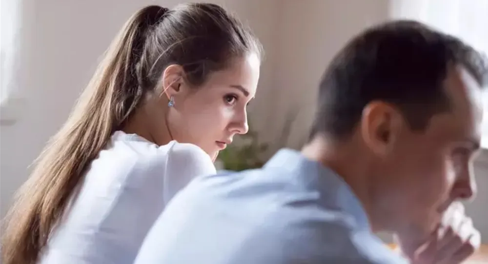 İKİLİ İLİŞKİLERİ TÜKETEN 6 YAYGIN HATA.. MODERN ÇAĞDA İLİŞKİLER NEDEN KISA ÖMÜRLÜ? 