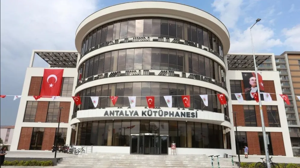 ANTALYA KÜTÜPHANESİ