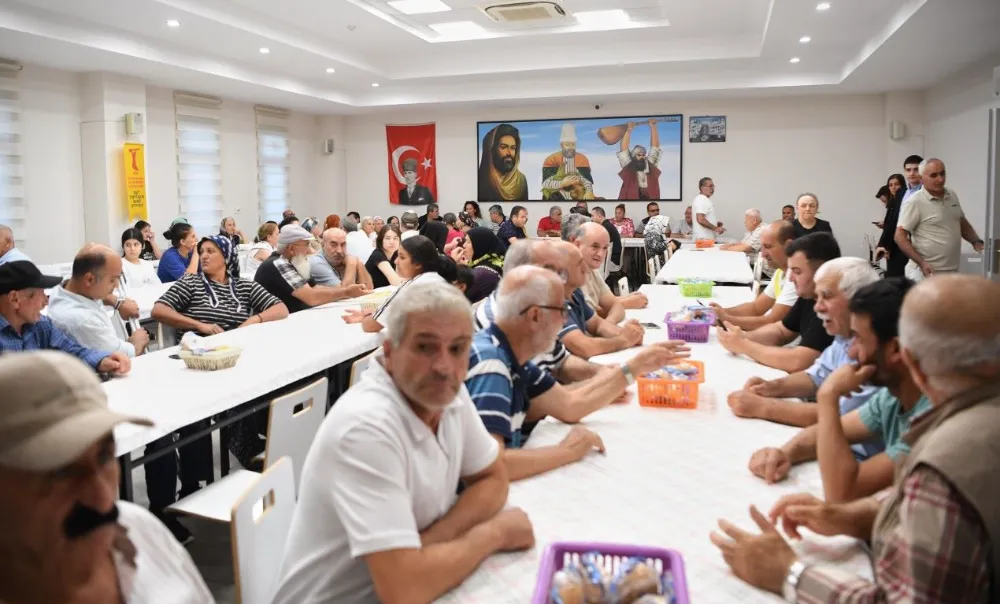ALTINOVA CEMEVİ’NDE ORUÇ AÇMA YEMEĞİ