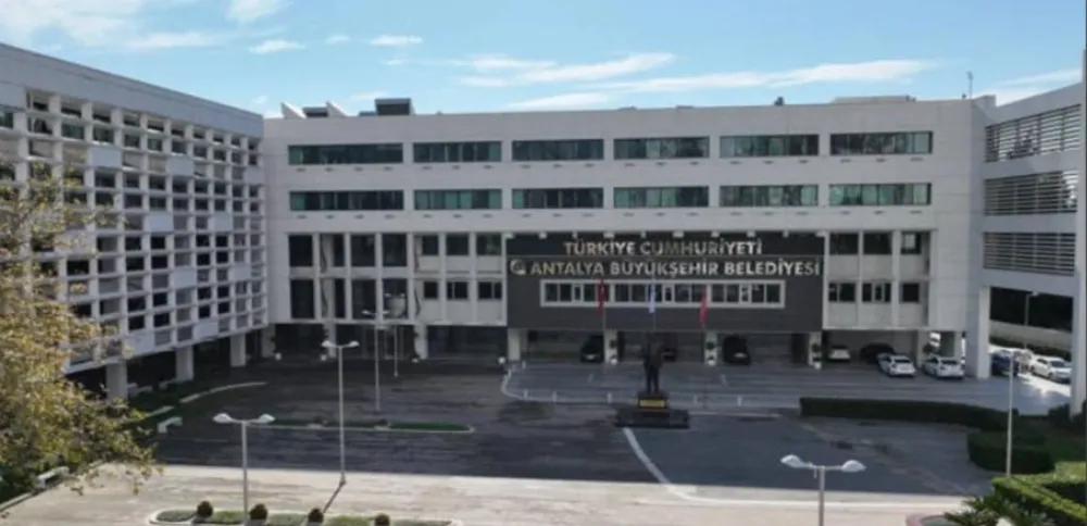 ANTALYA BÜYÜKŞEHİR BELEDİYESİ’NDE ÜÇÜNCÜ DALGA.. 17 KİŞİ GÖZALTINA ALINDI
