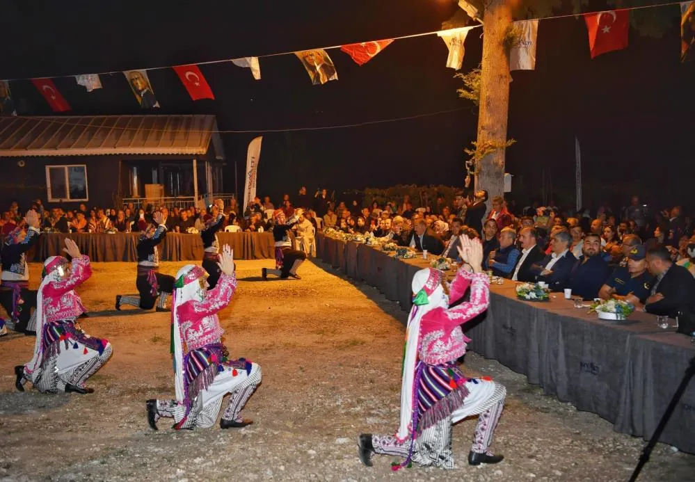 KONYAALTI YARBAŞÇANDIR’DA ŞENLİK VAR