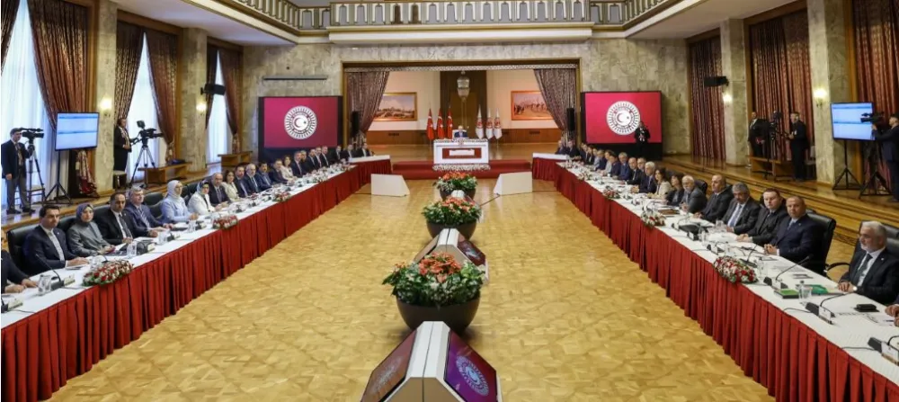 TARİHİ KOMİSYON İLK TOPLANTISINI YAPTI.. 31 ARALIK’A KADAR GÖREV YAPACAK