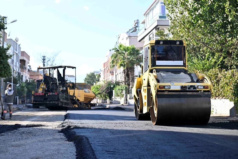 GÜZELOBA’DA ASFALT ÇALIŞMASI