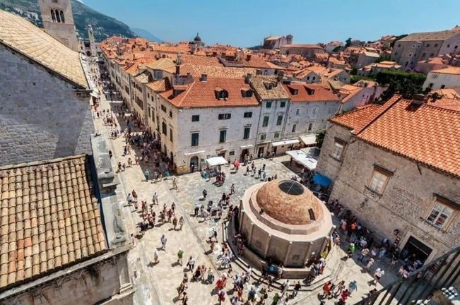 TURİZM CENNETİNDE BAVUL YASAĞI.. TAŞIYANA REKOR CEZA KESİLECEK