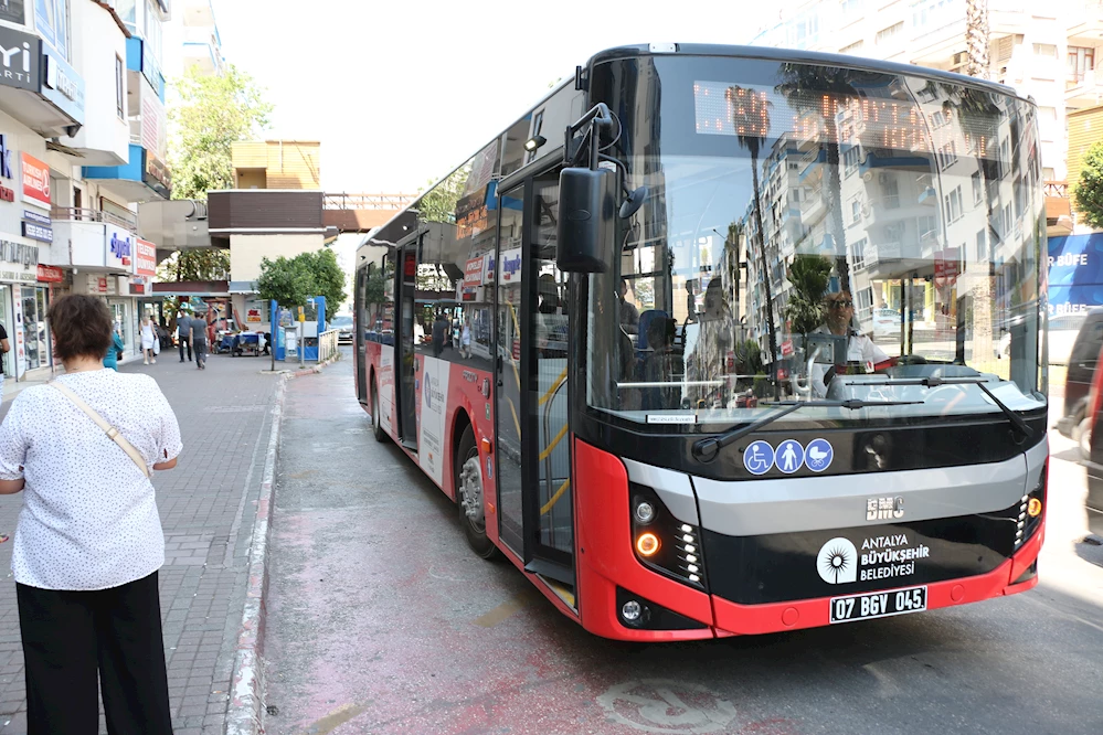 CHP ELMALI İLÇE YÖNETİMİ GÖREVDEN ALINDI